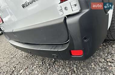 Грузовой фургон Renault Master 2022 в 