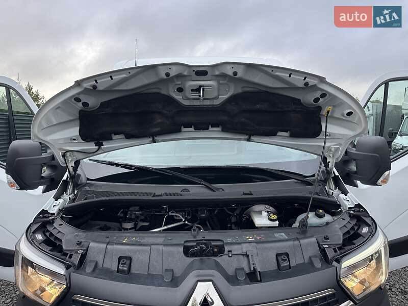 Грузовой фургон Renault Master 2022 в Ковеле