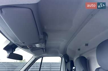 Грузовой фургон Renault Master 2022 в 
