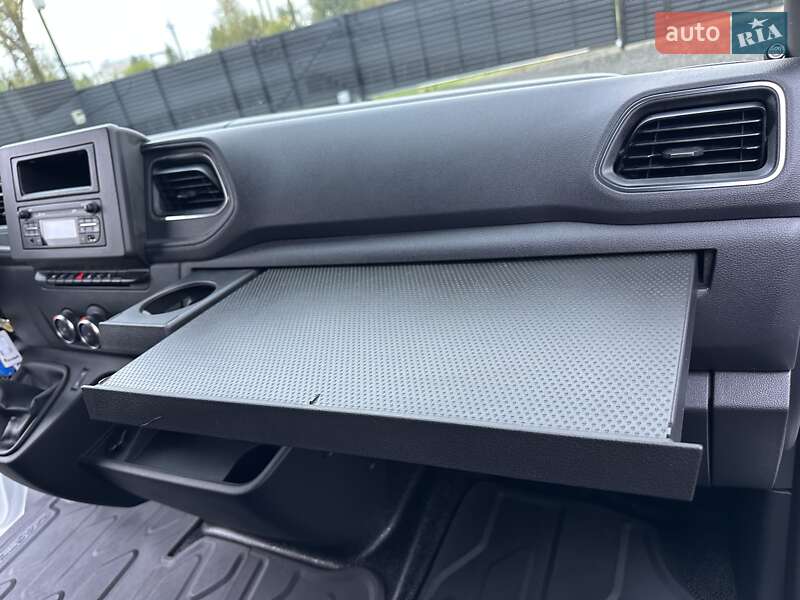 Грузовой фургон Renault Master 2022 в Ковеле