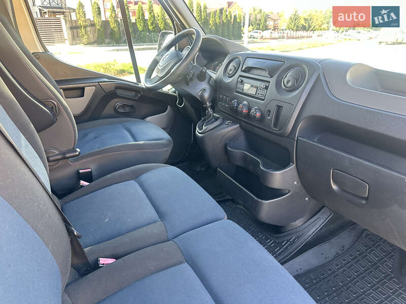 Грузовой фургон Renault Master 2016 в Хмельницком