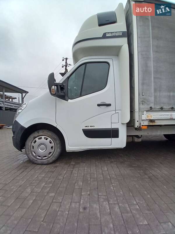 Грузовой фургон Renault Master 2013 в Городенке