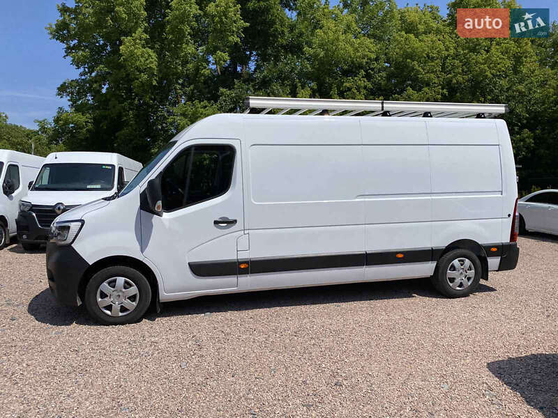 Грузовой фургон Renault Master 2021 в 