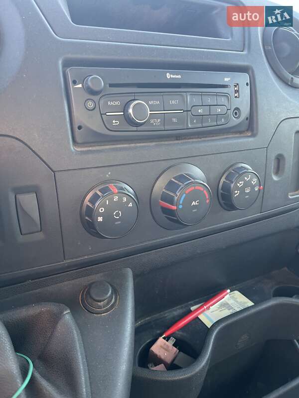 Грузовой фургон Renault Master 2014 в Новой Одессе