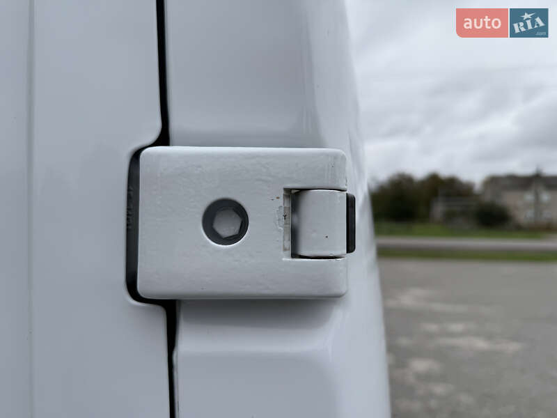 Грузовой фургон Renault Master 2022 в Дубно