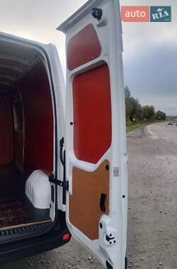 Грузовой фургон Renault Master 2018 в 