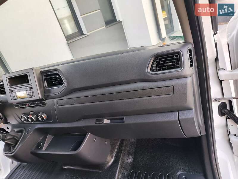Тентований Renault Master 2020 в Дніпрі