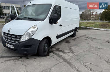 Грузовой фургон Renault Master 2012 в 