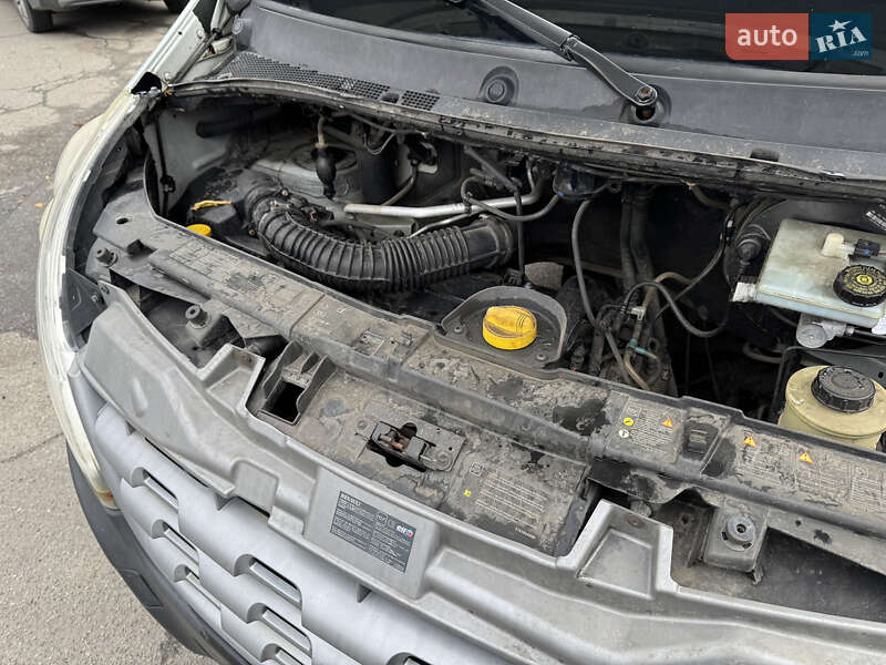 Вантажний фургон Renault Master 2012 в Києві