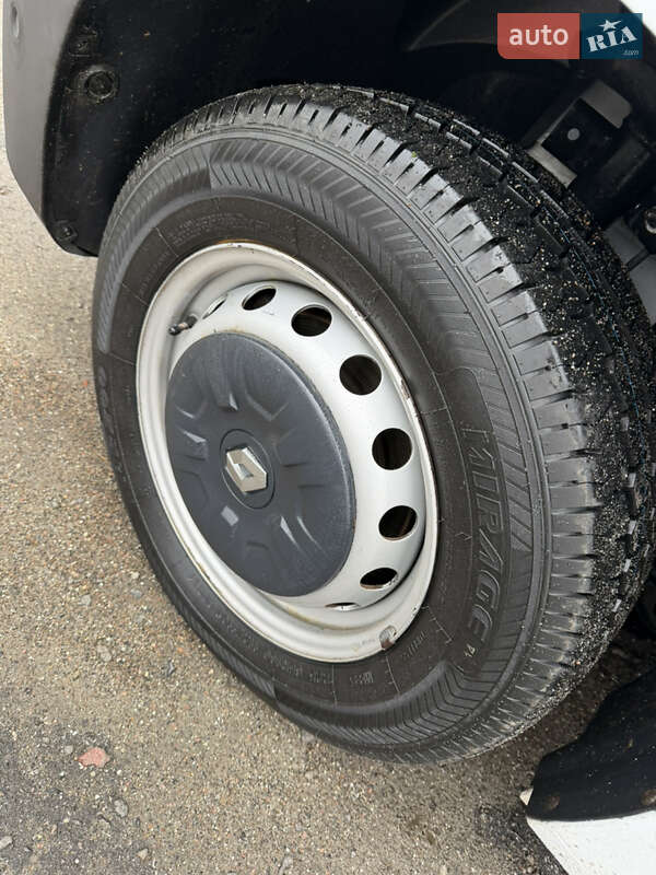 Грузовой фургон Renault Master 2021 в Дубно