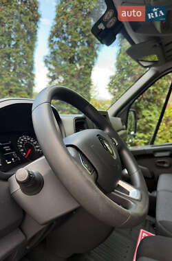 Вантажний фургон Renault Master 2021 в 
