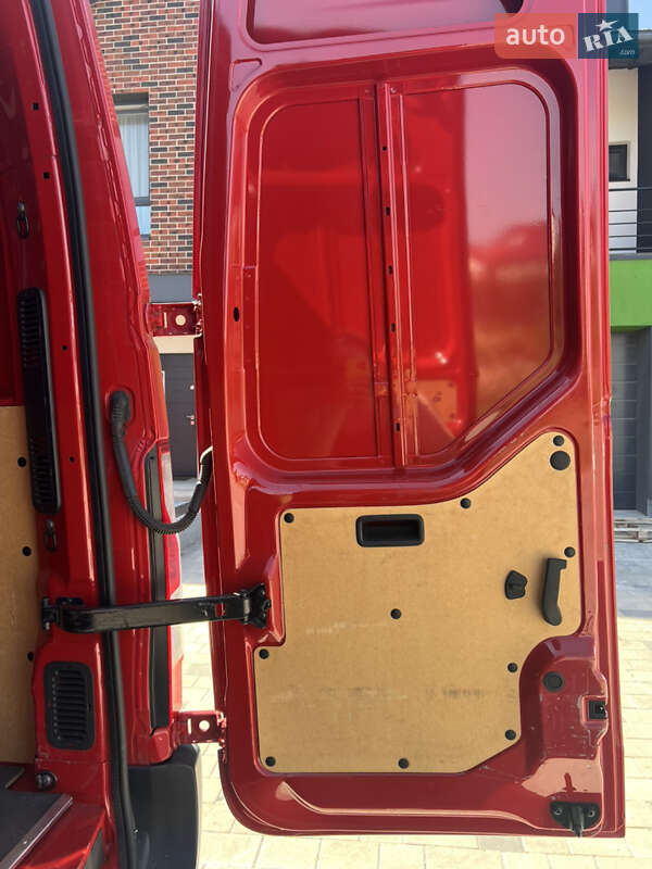 Вантажний фургон Renault Master 2019 в Тернополі фото 16 Вантажний фургон Renault Master 2019 в Тернополі
