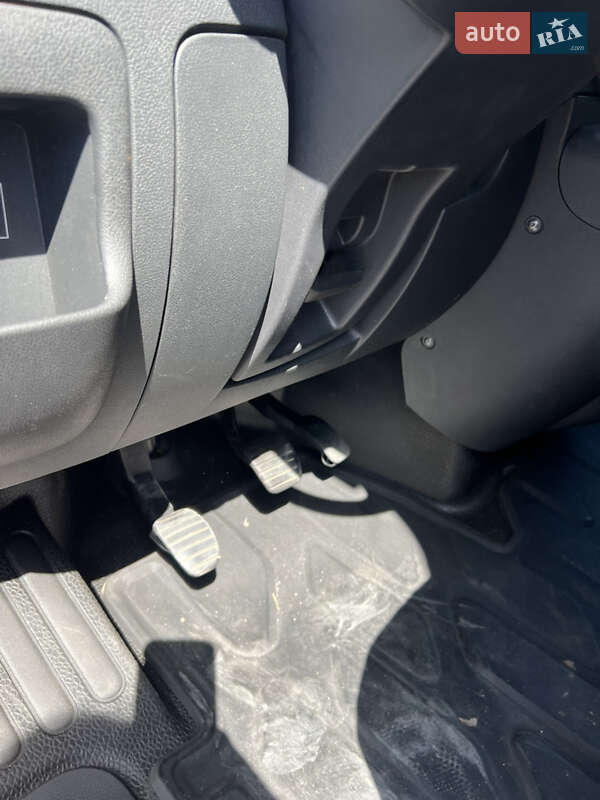 Вантажний фургон Renault Master 2019 в Тернополі фото 44 Вантажний фургон Renault Master 2019 в Тернополі