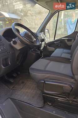 Микроавтобус грузовой (до 3,5т) Renault Master 2016 в 