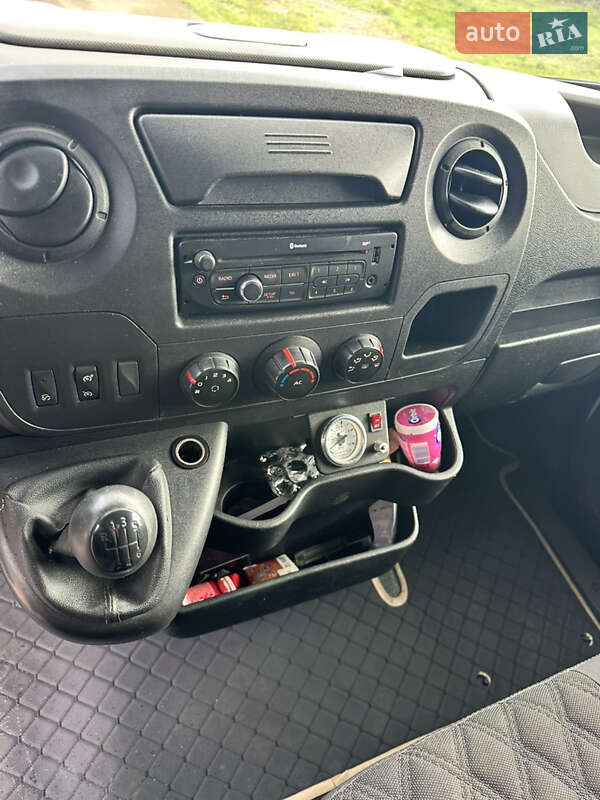 Эвакуатор Renault Master 2013 в Житомире фото 17 Эвакуатор Renault Master 2013 в Житомире