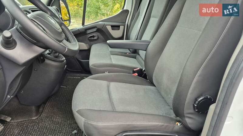 Грузовой фургон Renault Master 2018 в Бердичеве