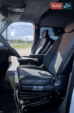 Грузопассажирский фургон Renault Master 2015 в 