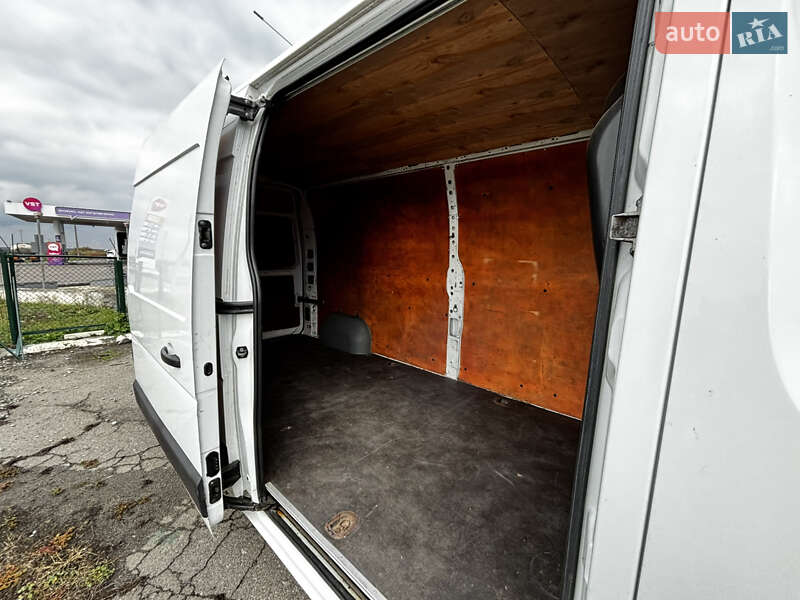 Грузовой фургон Renault Master 2016 в Умани