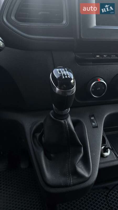 Грузовой фургон Renault Master 2020 в Тернополе