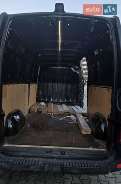 Грузовой фургон Renault Master 2020 в 