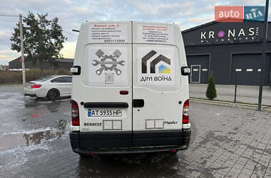 Грузовой фургон Renault Master 2004 в  фото 5 Грузовой фургон Renault Master 2004 в