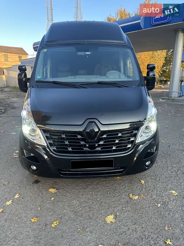Мікроавтобус Renault Master 2016 в Чернівцях