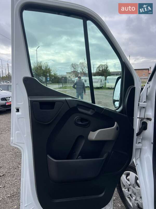 Тентованый Renault Master 2021 в Днепре