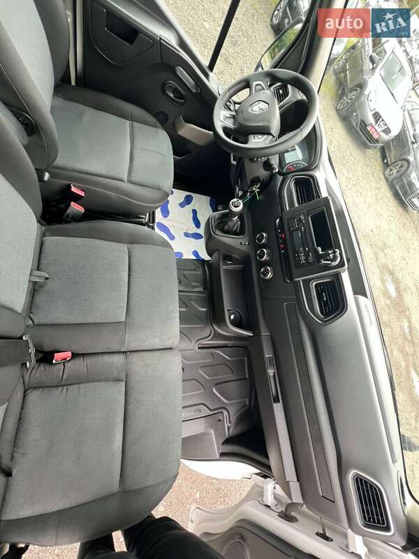 Тентованый Renault Master 2021 в Днепре