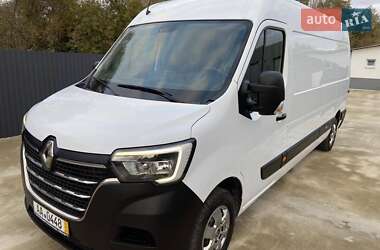 Грузовой фургон Renault Master 2022 в 