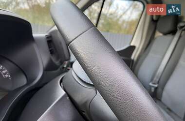 Грузовой фургон Renault Master 2022 в 