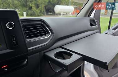 Грузовой фургон Renault Master 2021 в  фото 8 Грузовой фургон Renault Master 2021 в