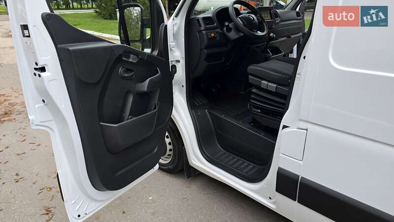 Вантажний фургон Renault Master 2021 в Житомирі
