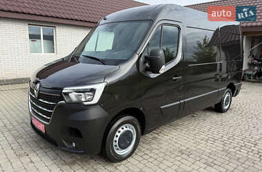 Вантажний фургон Renault Master 2022 в 