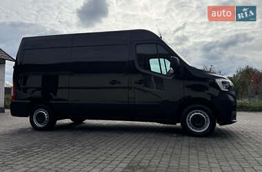 Вантажний фургон Renault Master 2022 в 