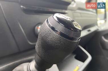 Вантажний фургон Renault Master 2023 в 