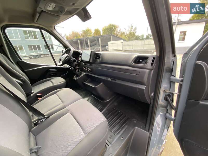 Грузовой фургон Renault Master 2023 в Киеве