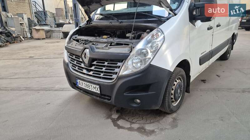 Вантажний фургон Renault Master 2017 в Харкові