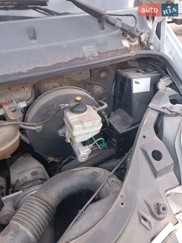 Грузовой фургон Renault Master 2004 в Днепре фото 3 Грузовой фургон Renault Master 2004 в Днепре