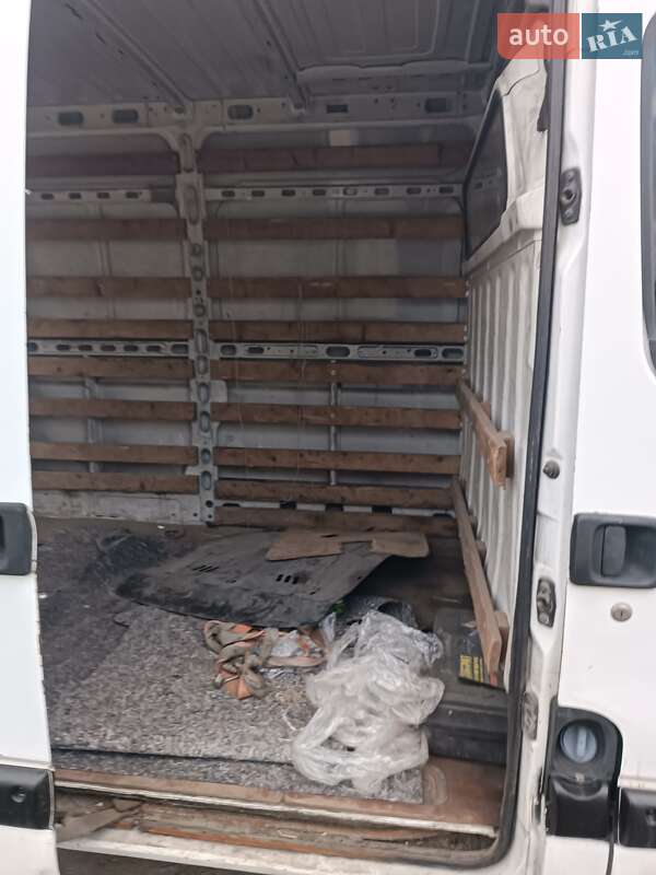 Грузовой фургон Renault Master 2004 в Днепре фото 11 Грузовой фургон Renault Master 2004 в Днепре