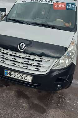 Грузовой фургон Renault Master 2012 в 