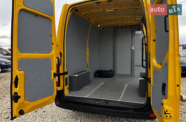 Вантажний фургон Renault Master 2020 в 