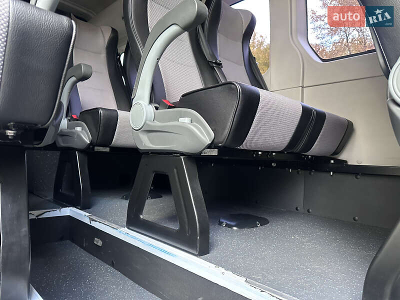 Грузопассажирский фургон Renault Master 2020 в Львове фото 20 Грузопассажирский фургон Renault Master 2020 в Львове