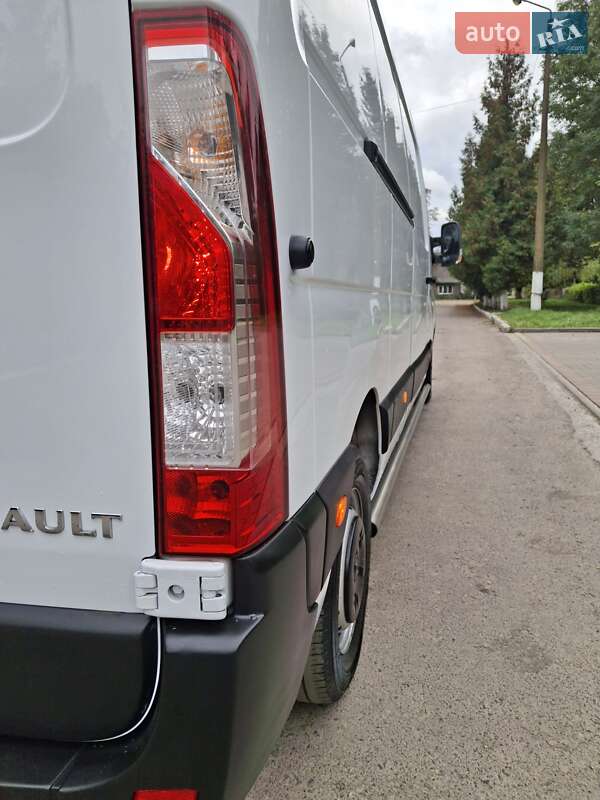 Вантажний фургон Renault Master 2018 в Дубні