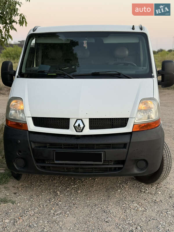 Грузовой фургон Renault Master 2004 в Борисполе