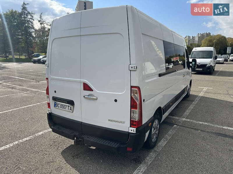 Грузопассажирский фургон Renault Master 2019 в Львове