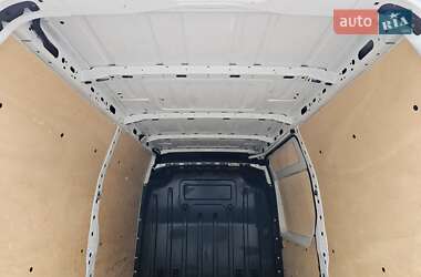 Мікроавтобус вантажний (до 3,5т) Renault Master 2017 в 