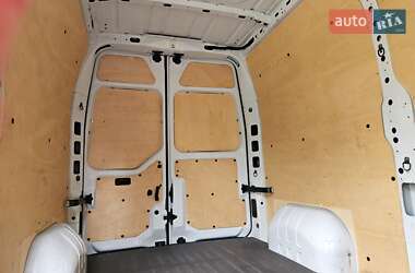 Мікроавтобус вантажний (до 3,5т) Renault Master 2017 в 
