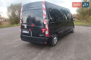 Грузовой фургон Renault Master 2017 в 