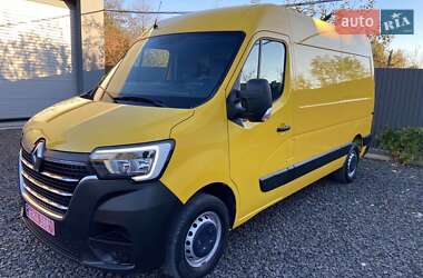 Грузовой фургон Renault Master 2022 в 