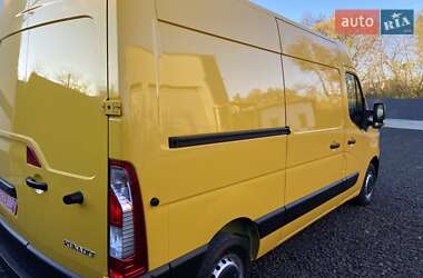 Грузовой фургон Renault Master 2022 в 